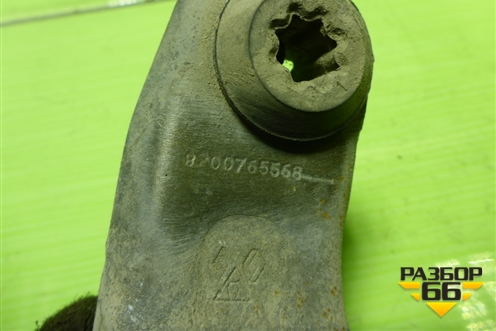 Кронштейн радиатора (8200765568) для Renault Logan с 2004-2015г (Логан)