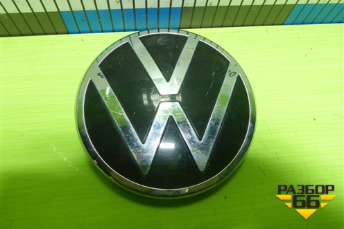 Эмблема в решетку радиатора (5H0853601) для Volkswagen Polo с 2020г (Поло)