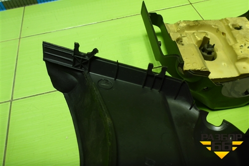 Кожух рулевой колонки (13205061) для Opel Corsa D с 2006-2014г (Корса Д)