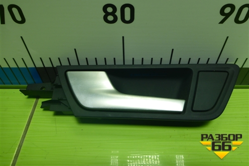 Ручка внутренняя двери задней левой (8R0839019) для Audi Q5 c 2008-2017г (Ку 5)