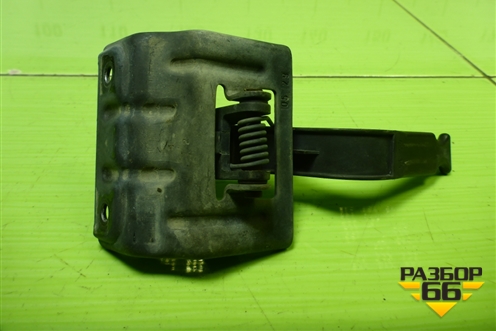 Замок капота (ответная часть) (8200110075) для Renault Megane 2 с 2002-2009г (Меган)