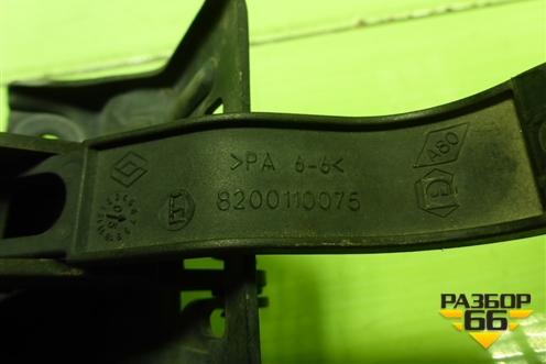 Замок капота (ответная часть) (8200110075) для Renault Megane 2 с 2002-2009г (Меган)