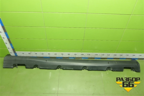 Накладка на порог наружная левая (A2536980800) для Mercedes Benz GLC-Klass X253  с 2015г (ГЛЦ)