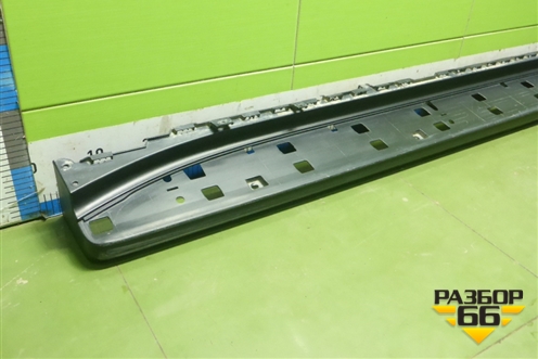 Подножка правая (5177960210) для Lexus LX-600 с 2021г (ЛХ)