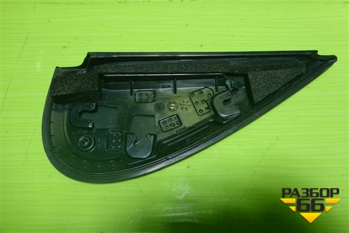 Накладка двери передней левой уголок (5006210XKM01A) для Tank 300 с 2021-2025г