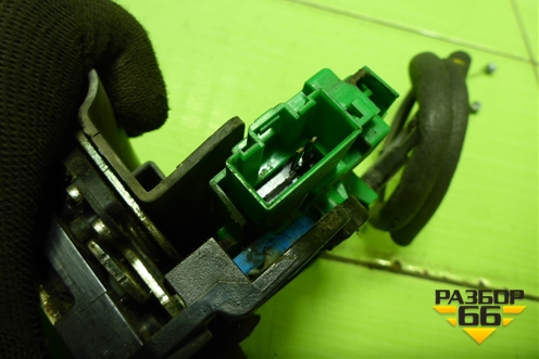 Замок двери передней правой для Hyundai Solaris с 2010-2016г (Солярис)