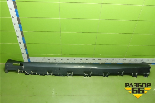 Накладка на порог наружная левая (М-Пакет) (51778069983) для BMW X7 G07 с 2018г (Х7 Г07)