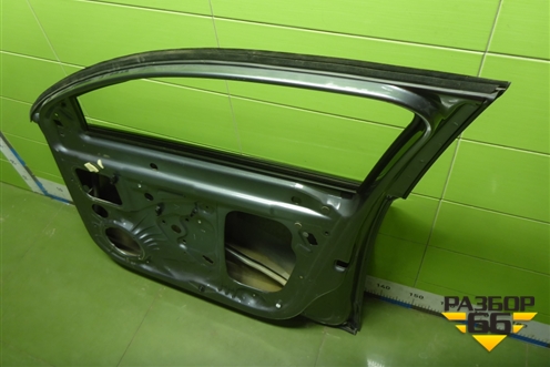 Дверь передняя правая (5E0831312) для Skoda Octavia (A7) с 2013г (Октавия)