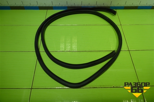 Уплотнитель двери задней левой (седан) для Hyundai Solaris с 2010-2016г (Солярис)