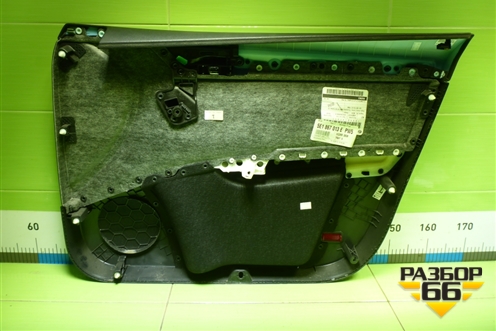 Обшивка двери передней левой под электрику (5E1867013E) для Skoda Octavia (A7) с 2013г (Октавия)