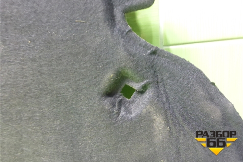 Шумоизоляция капота (8R0863825) для Audi Q5 c 2008-2017г (Ку 5)