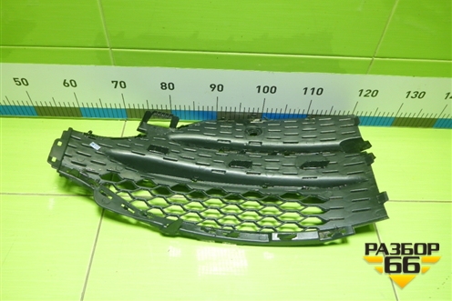 Решетка в передний бампер левая (не оригинал) (A1678857403) для Mercedes Benz GLE-Klass V167 с 2018г (ГЛЕ)