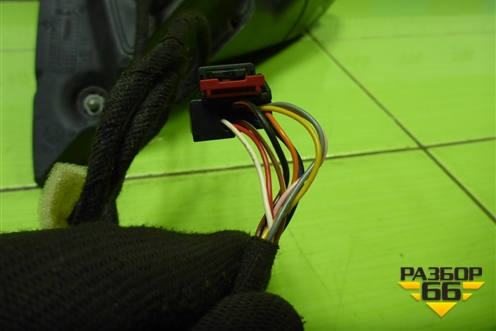 Зеркало правое электрическое (9 контактов) для Skoda Octavia (A7) с 2013г (Октавия)