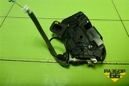 Замок двери передней правой (5E1837016) для Skoda Octavia (A7) с 2013г (Октавия)