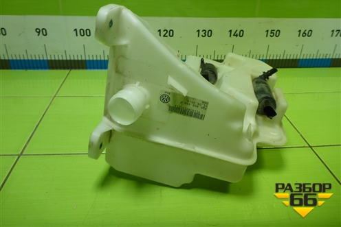 Бачок омывателя лобового стекла (5Q0955449P) для Skoda Octavia (A7) с 2013г (Октавия)