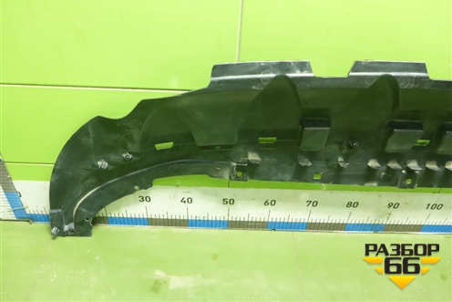 Пыльник переднего бампера центральный (4M0807611) для Audi Q7 c 2015г (Ку 7)