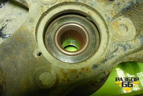 Кулак поворотный передний левый для Skoda Octavia (A7) с 2013г (Октавия)