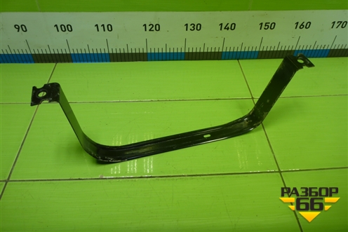 Лента крепления топливного бака (5Q0201656F) для Skoda Octavia (A7) с 2013г (Октавия)