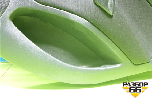 Обшивка двери задней правой под механику (1Z5867212) для Skoda Octavia (А5) с 2004-2013г (Октавия)