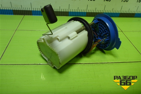 Насос топливный электрический (5Q0919051BF) для Skoda Octavia (A7) с 2013г (Октавия)