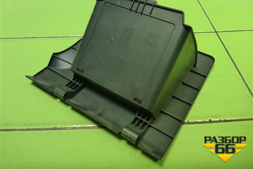 Ящик передней консоли (5E1857921) для Skoda Octavia (A7) с 2013г (Октавия)