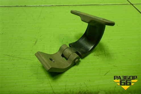 Петля крышки багажника правая (лифтбек) для Skoda Octavia (A7) с 2013г (Октавия)