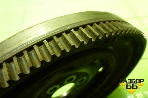 Маховик (1.4л CZD) (04E105266) для Skoda Octavia (A7) с 2013г (Октавия)