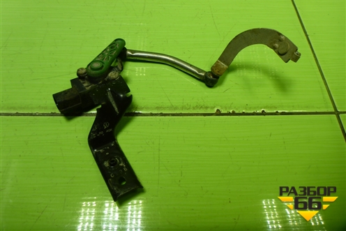 Датчик регулировки дорожного просвета (5Q0907503) для Skoda Octavia (A7) с 2013г (Октавия)