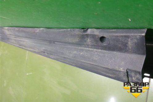 Накладка на порог наружная левая (7586042030) для Toyota Rav-4 с 2018г (Рав 4)