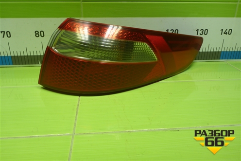 Фонарь задний наружный правый (924024X000) для Kia Rio с 2011-2016г (Рио 3)