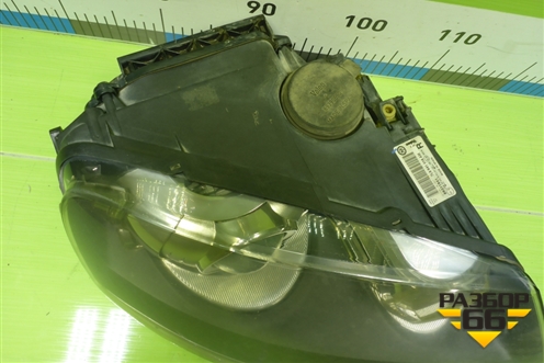 Фара правая (до 2006г ксенон с блоком и лампой) (7L6941016AM) для Volkswagen Touareg c 2002-2010г (Туарег)