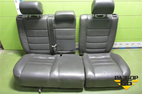 Сиденья комплект (AIR BAG, подогрев) для Volkswagen Touareg c 2002-2010г (Туарег)