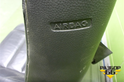 Сиденья комплект (AIR BAG, подогрев) для Volkswagen Touareg c 2002-2010г (Туарег)