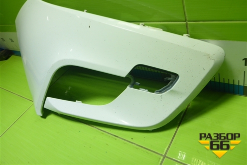 Накладка переднего бампера правая (Cross) (8450031006) для VAZ Vesta/Веста с 2015г