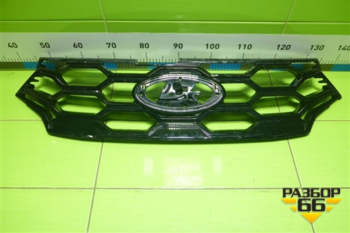 Решетка радиатора (после 2022г Cross) (8450041563) для VAZ Vesta/Веста с 2015г