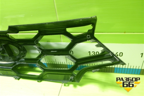 Решетка радиатора (после 2022г Cross) (8450041563) для VAZ Vesta/Веста с 2015г