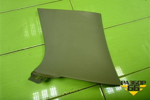 Обшивка стойки задняя верхняя правая (задняя часть) (7L6867246) для Volkswagen Touareg c 2002-2010г (Туарег)