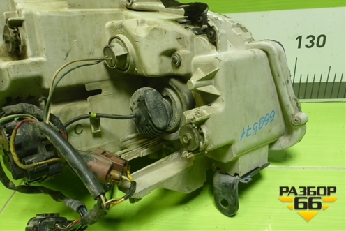 Фара левая (26060JK600) для Infiniti Infiniti G35 (V36) с 2006-2013г (Г35)