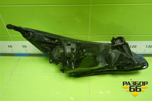 Фара левая (галоген, после 2015г) (921014L600) для Hyundai Solaris с 2010-2016г (Солярис)