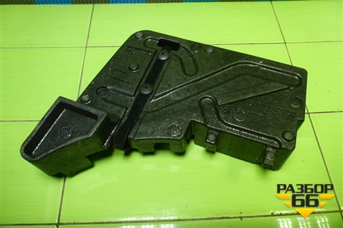 Ящик инструментальный в багажник (7L0012112) для Volkswagen Touareg c 2002-2010г (Туарег)