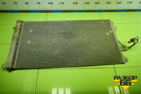 Радиатор кондиционера (7L0820411F) для Volkswagen Touareg c 2002-2010г (Туарег)