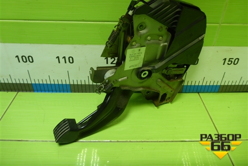 Педаль стояночного тормоза (7L0721797E) для Volkswagen Touareg c 2002-2010г (Туарег)