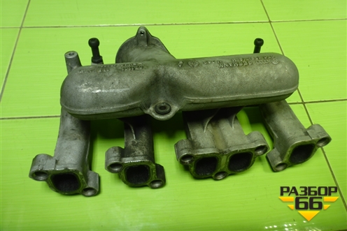 Коллектор впускной (070129713H) для Volkswagen Touareg c 2002-2010г (Туарег)