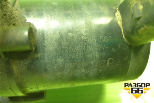 Насос электрический помпа (7L0965561) для Volkswagen Touareg c 2002-2010г (Туарег)