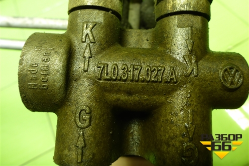 Трубки охлаждения КПП (7L0317822 7L0317821) для Volkswagen Touareg c 2002-2010г (Туарег)