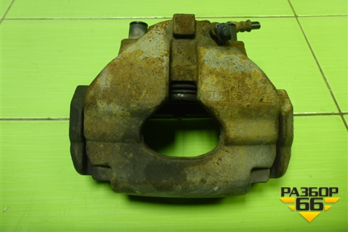 Суппорт передний левый для Volkswagen Touareg c 2002-2010г (Туарег)