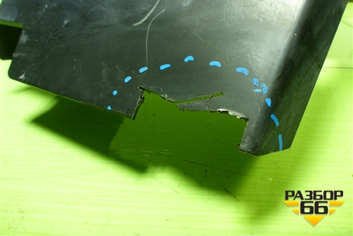 Воздухозаборник интеркулера (7L6117335A) для Volkswagen Touareg c 2002-2010г (Туарег)