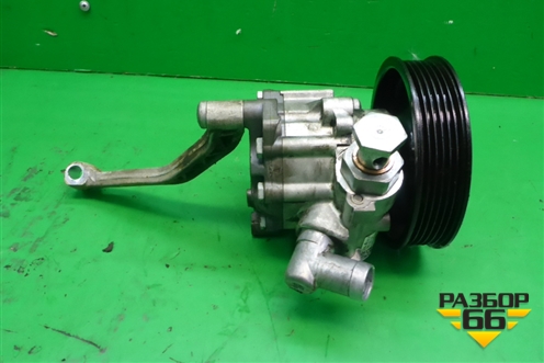 Насос гидроусилителя (A0044669301) для Mercedes Benz ML-Klass W164 c 2005-2011г (МЛ)