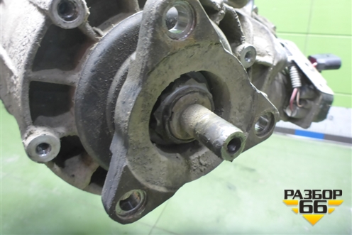 Коробка раздаточная (0AD341012L) для Volkswagen Touareg c 2002-2010г (Туарег)