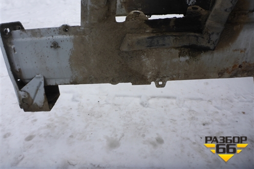 Лонжерон передний левый для Volkswagen Touareg c 2002-2010г (Туарег)